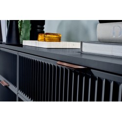 Moderní psací stůl Linna s drážkovaným čelem