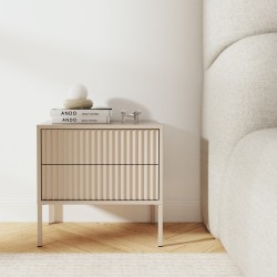 Noční stolek NOTO se 2 zásuvkami a drážkovanými čely | Kašmír