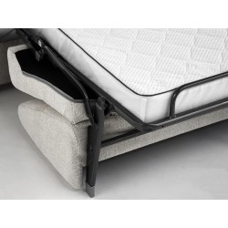 Třímístná pohovka PIREUS s italským rámem a matrací – funkce spaní | Chenille MISTERIO