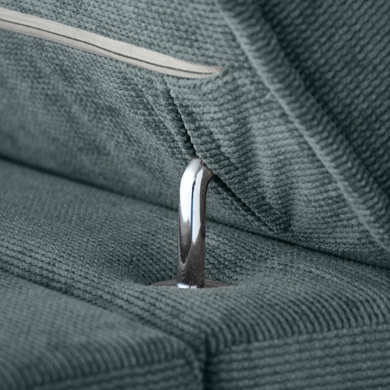 Třímístná pohovka PAVARTI s italským rámem a matrací – funkce spaní | Elegantní velours