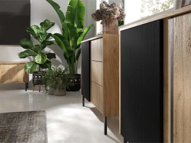 Kolekce nábytku "Mio"